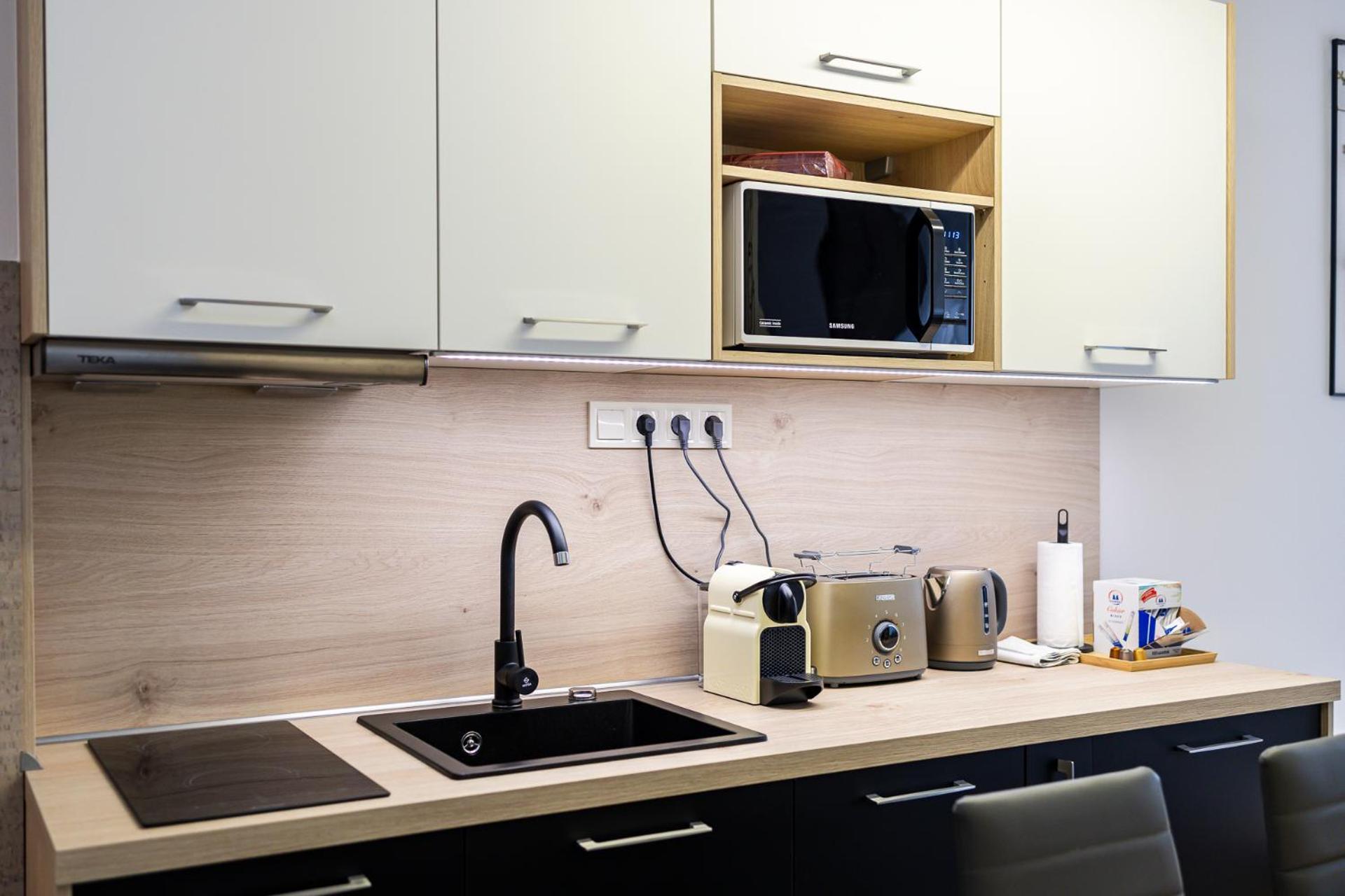 Galaxy Apartement Lift Parking Budapest Luaran gambar